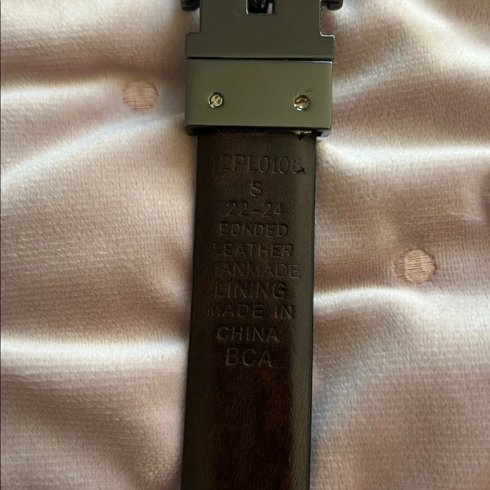 Sleek Black Leather Belt.  Boys size S